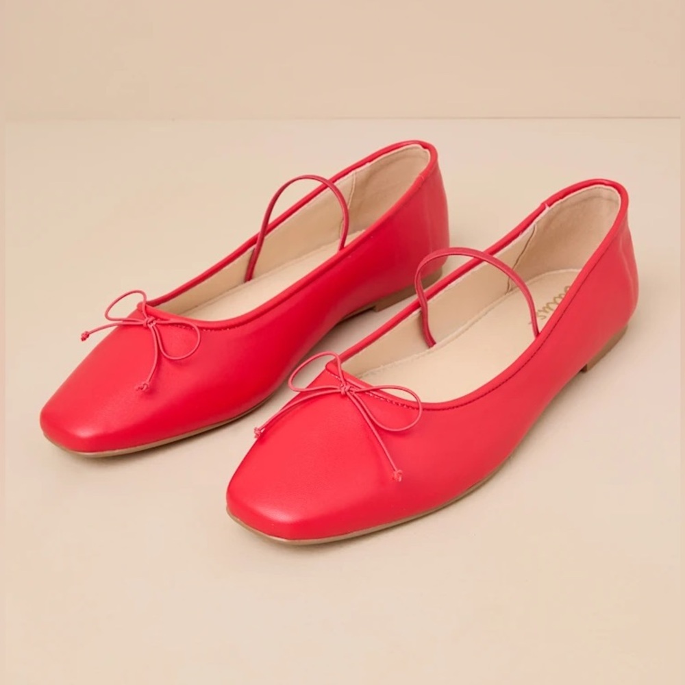 Lulu's Red Flats
